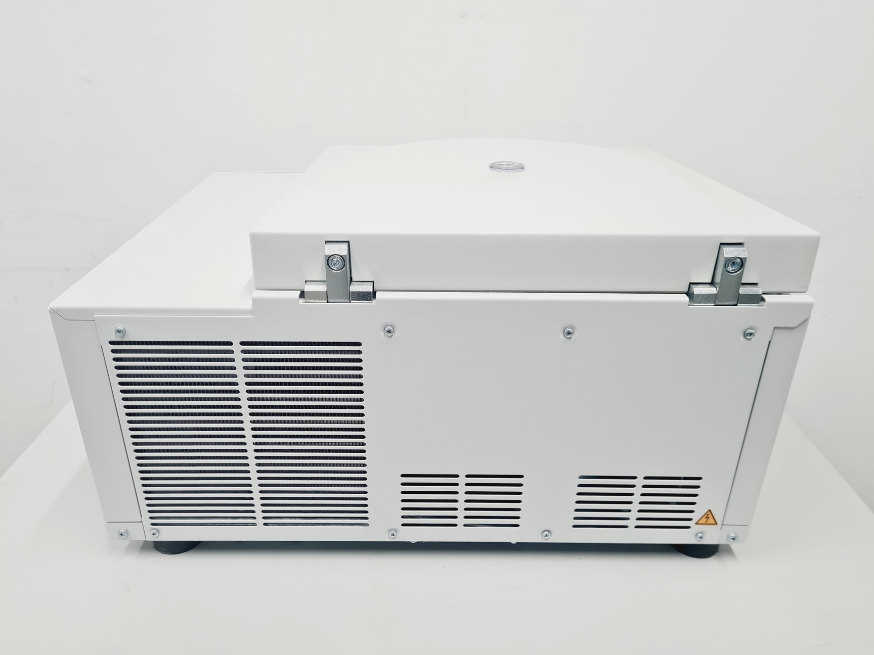 Image of Eppendorf Refrigerated Centrifuge 5804 R w/ Eppendorf S-4-72 Rotor Lab