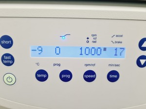 Thumbnail image of Eppendorf Refrigerated Centrifuge 5804 R w/ Eppendorf S-4-72 Rotor Lab