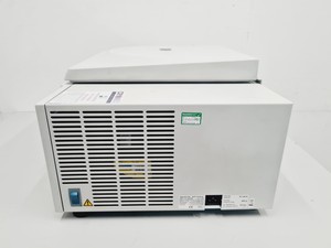 Thumbnail image of Eppendorf Refrigerated Centrifuge 5804 R with Eppendorf A-4-44 Rotor