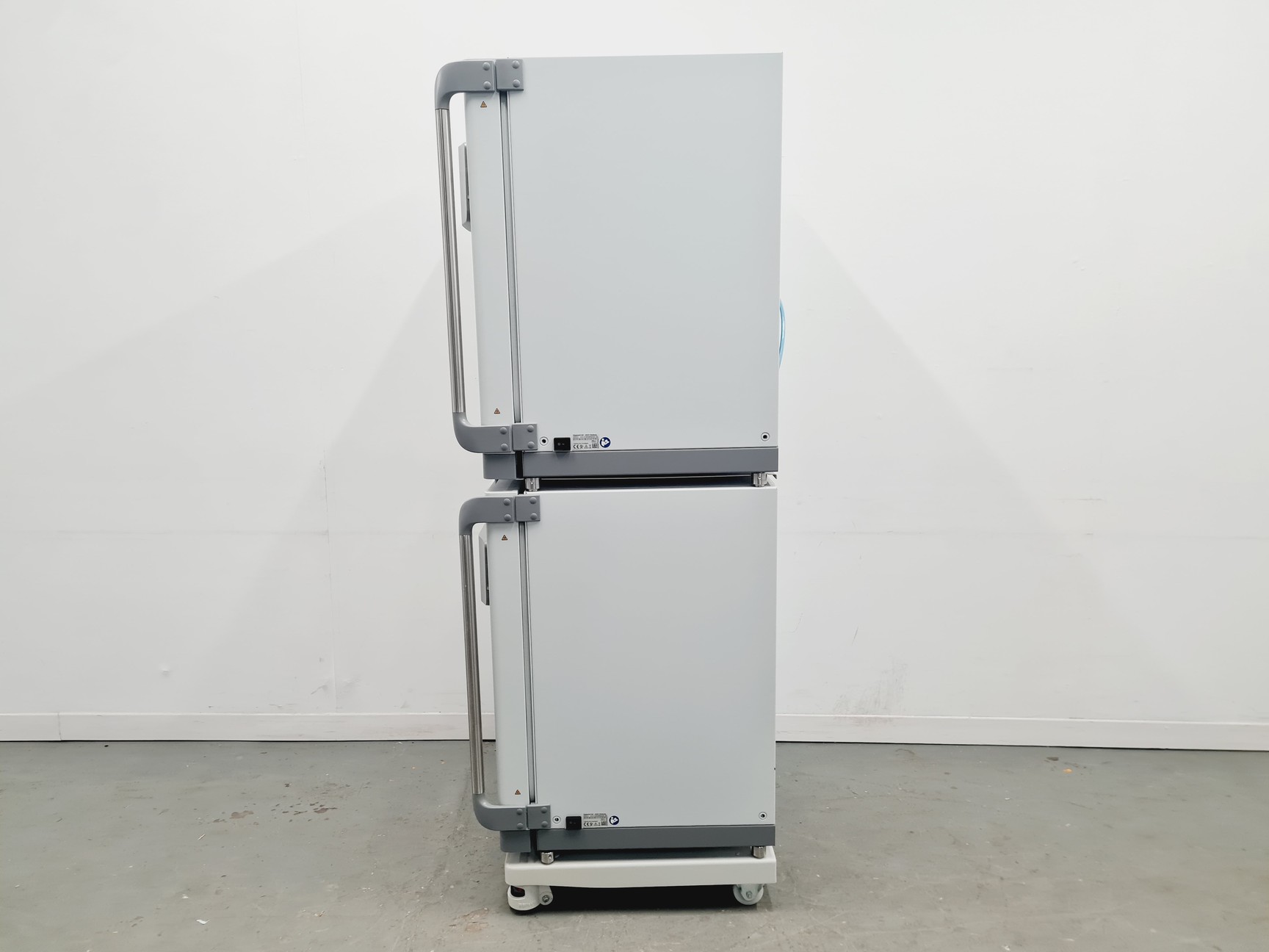 Image of Eppendorf CellXpert C170i Double Stack Incubator Lab