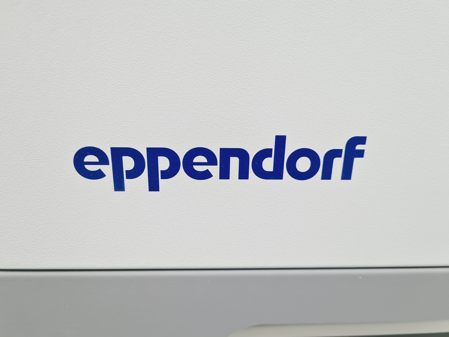 Image of Eppendorf CellXpert C170i Double Stack Incubator Lab
