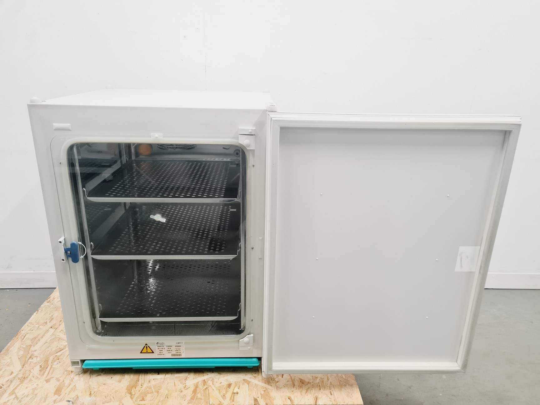 Image of Heraeus Hera Cell 150 CO2 Incubator