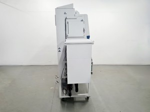 Thumbnail image of Esco Isoclean HPI-4G8-PS2 Platform Isolator with Esco Glove Leak Tester