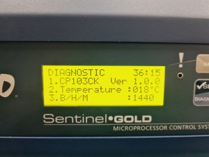 Thumbnail image of Esco Isoclean HPI-4G8-PS2 Platform Isolator with Esco Glove Leak Tester