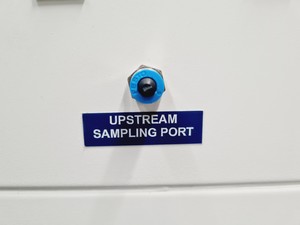 Thumbnail image of Esco Isoclean HPI-4G8-PS2 Platform Isolator with Esco Glove Leak Tester