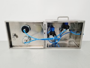 Thumbnail image of Esco Isoclean HPI-4G8-PS2 Platform Isolator with Esco Glove Leak Tester
