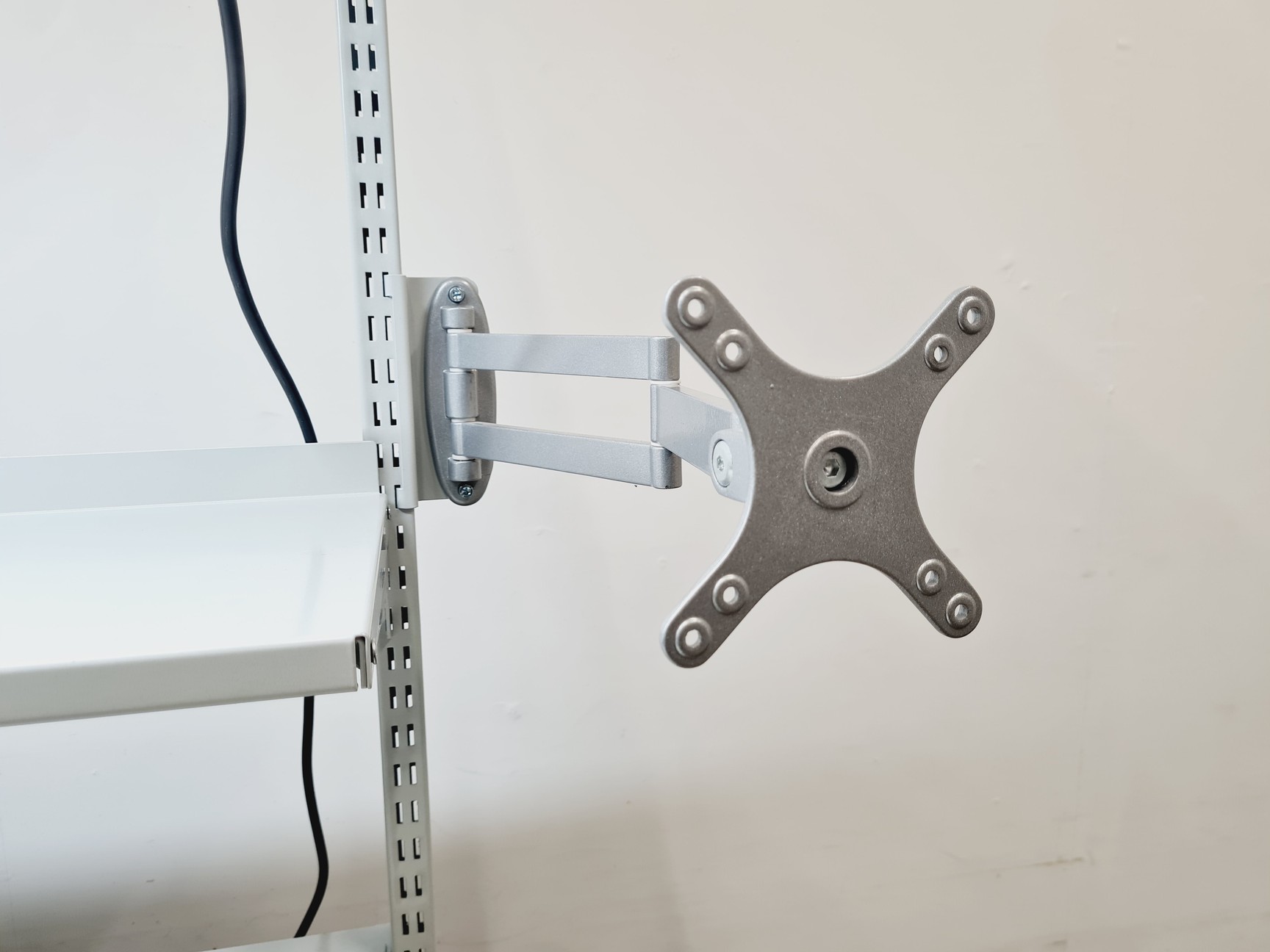 Image of ESD Workbench 1600mm with Light and 8 Power Sockets Lab