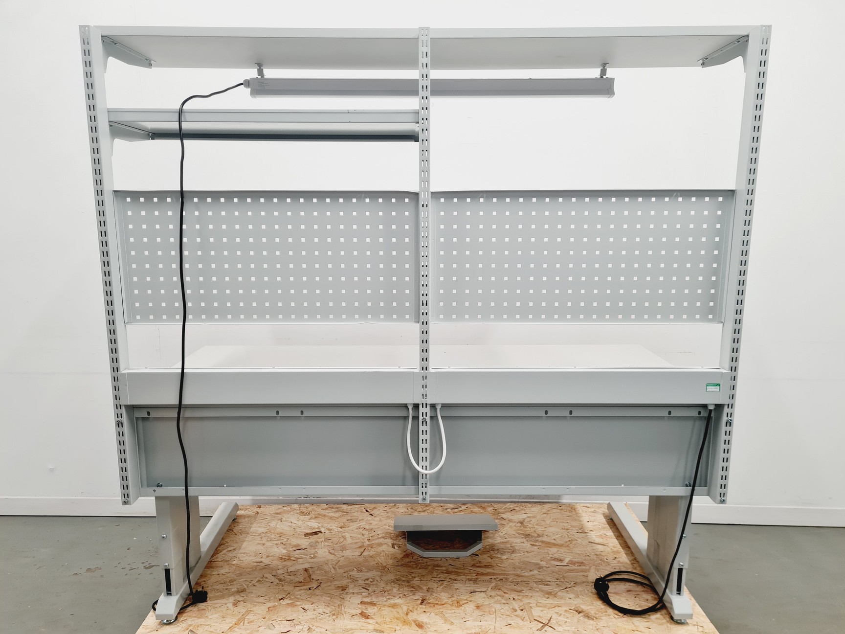 Image of ESD Workbench 1830mm with Light and 10 Power Sockets Lab