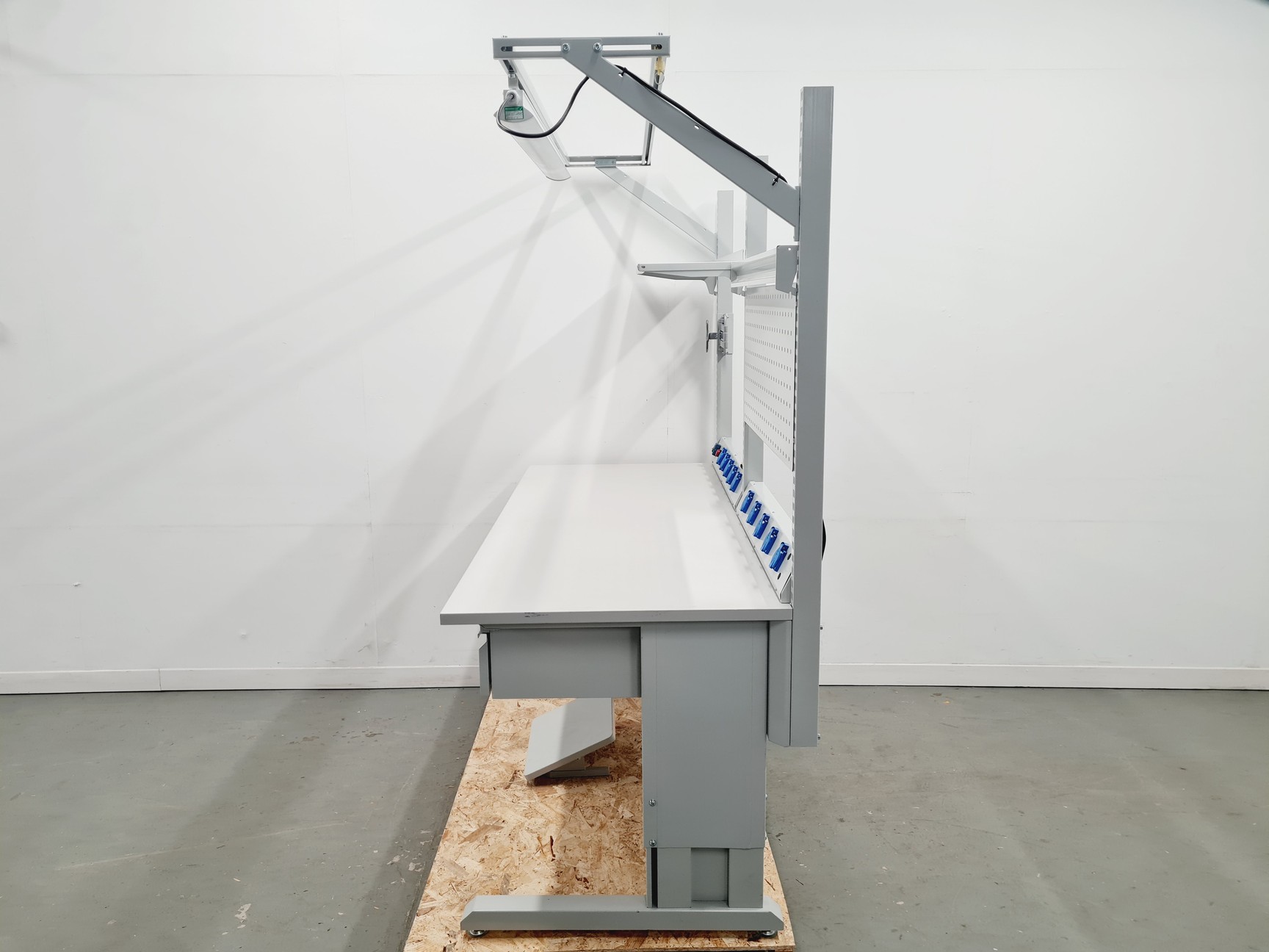 Image of ESD Workbench 1830mm with Light and 10 Power Sockets Lab