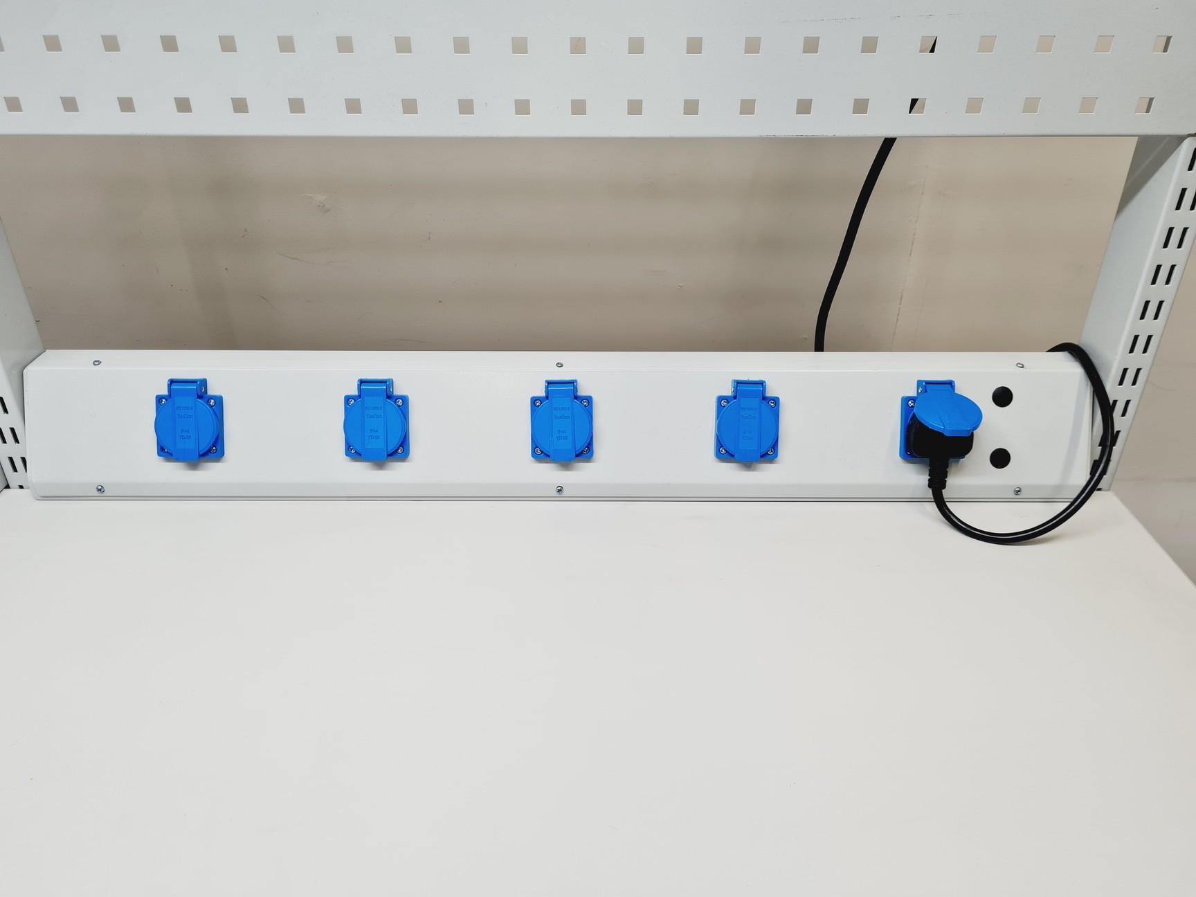 Image of ESD Workbench 1830mm with Light and 10 Power Sockets Lab