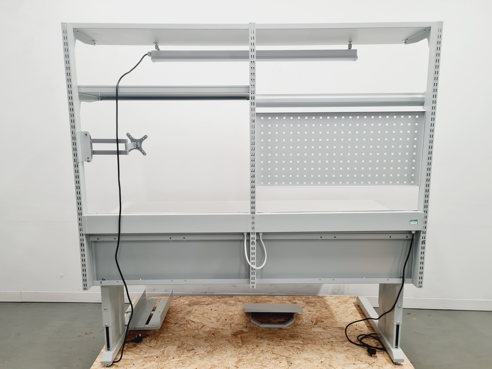 Image of ESD Workbench 1830mm with Light and 10 Power Sockets Lab