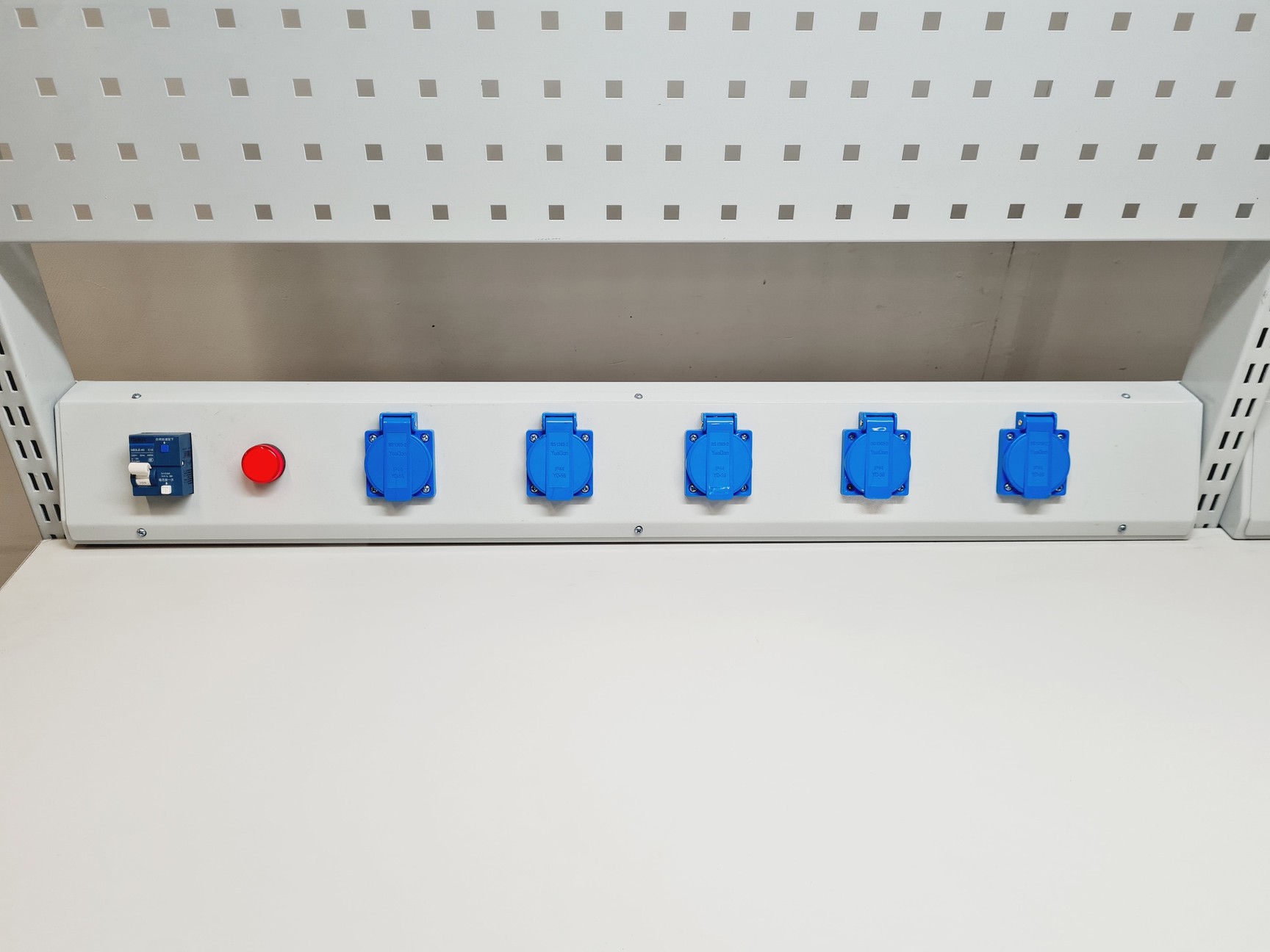 Image of ESD Workbench 1830mm with Light and 10 Power Sockets Lab