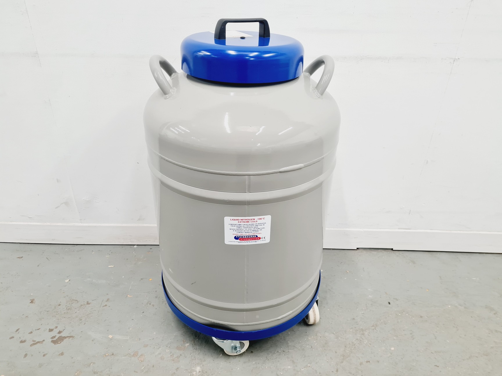 Image of Statebourne Biorack 750 Liquid Nitrogen Dewar Lab
