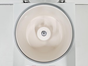 Thumbnail image of OHAUS Frontier FC5706 Benchtop Centrifuge w/ OHAUS 21/490 Rotor Lab