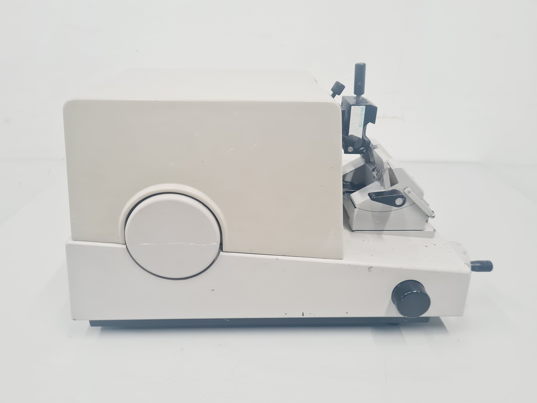 Image of Anglia Scientific Shandon AS 325 Microtome Lab