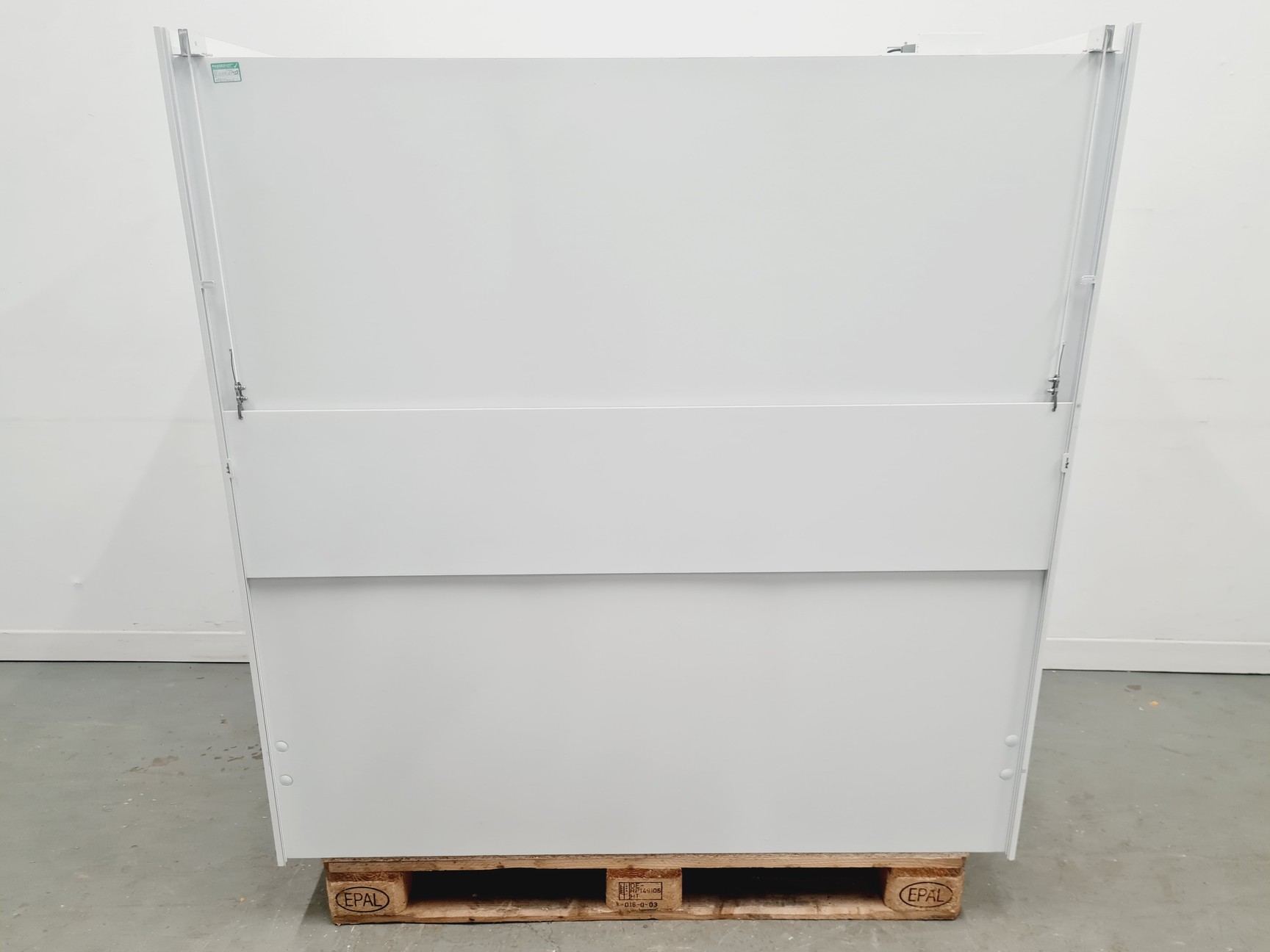Image of Esco Class II BSC Airstream Duo AC2-4G8 w/ Stand Lab