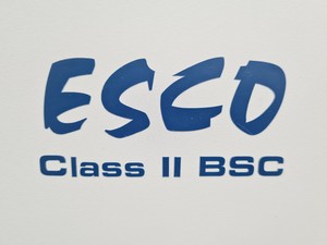 Thumbnail image of Esco Class II BSC Airstream Duo AC2-4G8 w/ Stand Lab