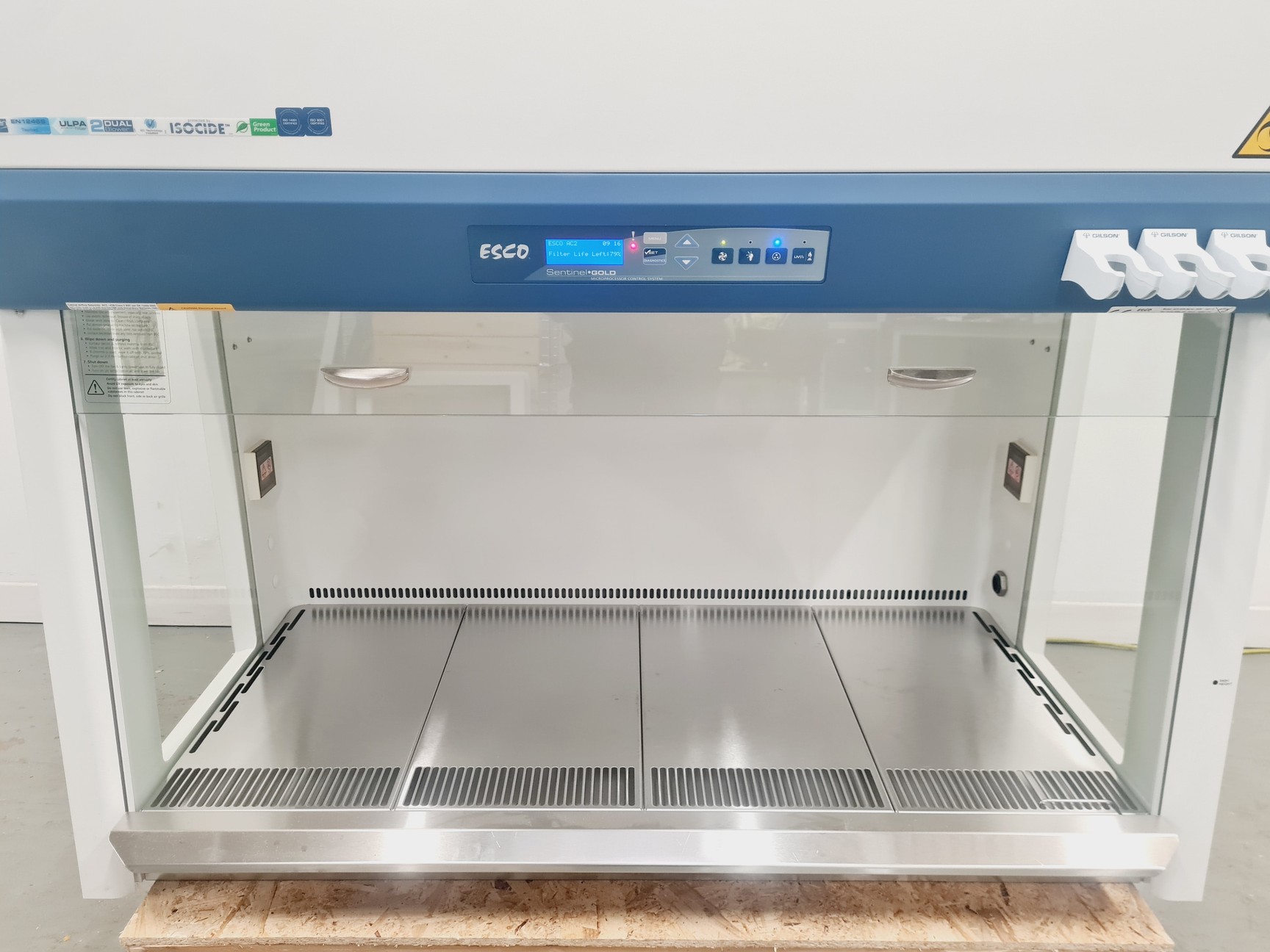 Image of Esco Class II BSC Airstream Duo AC2-4G8 w/ Stand Lab