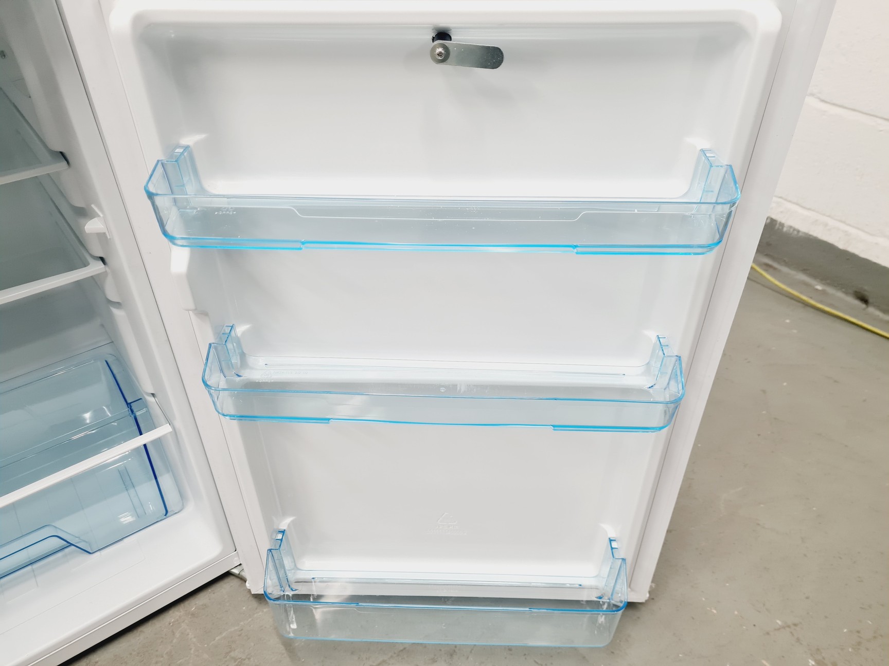 Image of LEC+ Laboratory Medical Fridge LR111 Lab