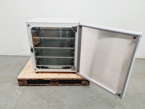 Thumbnail image of LEEC Touch 190 S Culture Safe CO2 Incubator