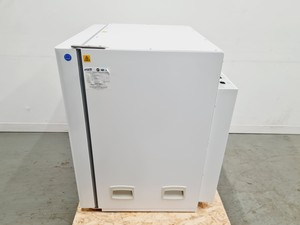 Thumbnail image of LEEC Touch 190 S Culture Safe CO2 Incubator