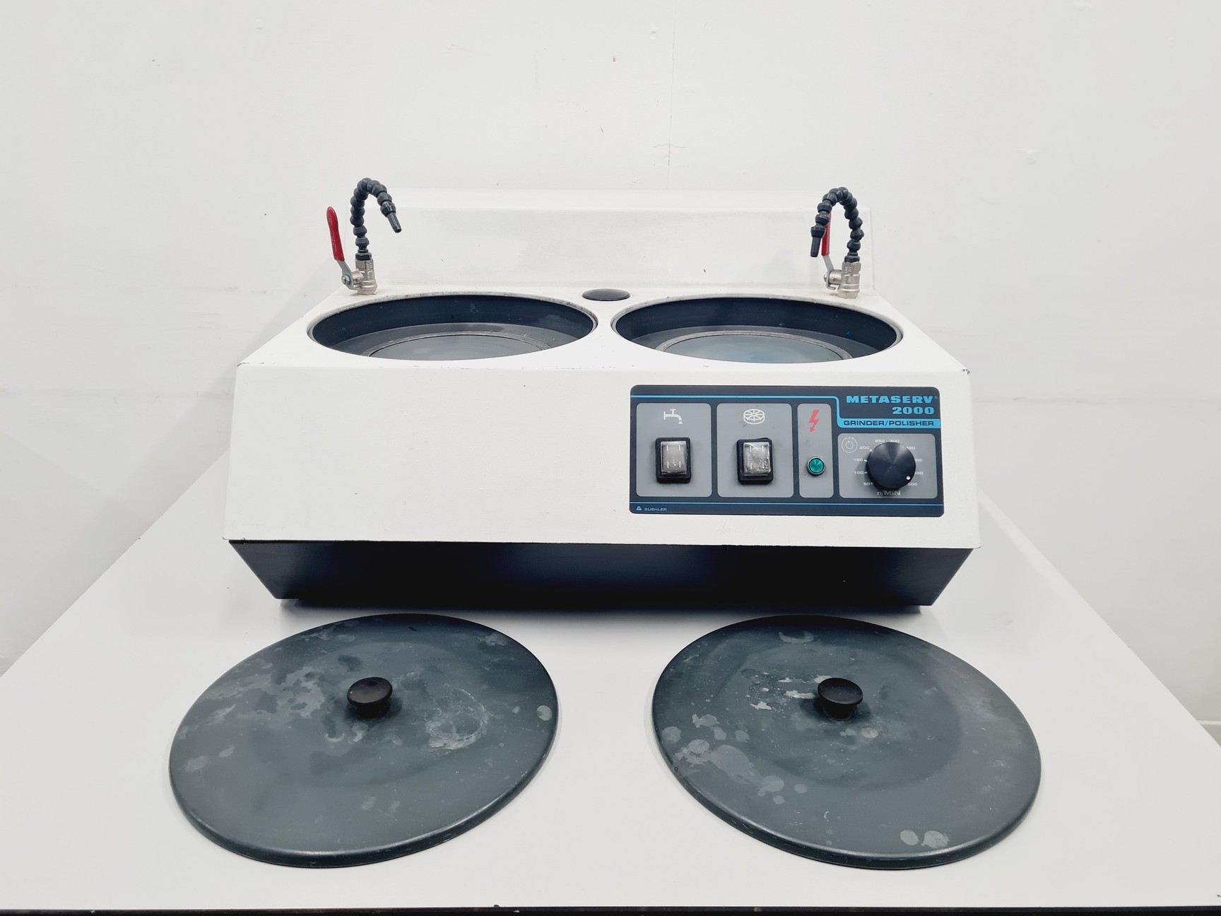 Image of Buehler MetaServ 2000 – 200mm – Dual Disc – Adjustable Speed Polisher 