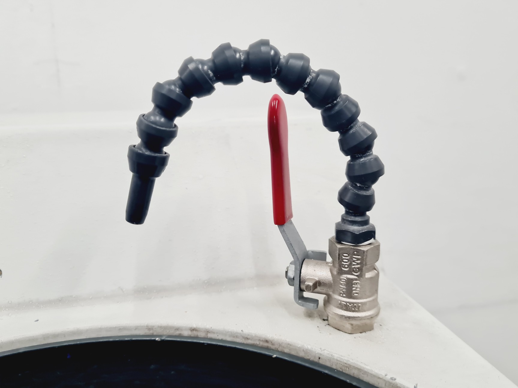 Image of Buehler MetaServ 2000 – 200mm – Dual Disc – Adjustable Speed Polisher 