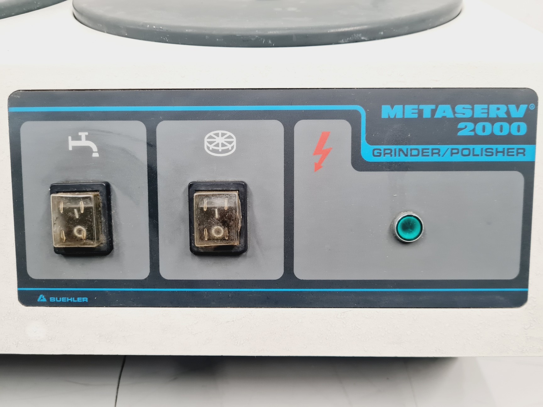 Image of Buehler MetaServ 2000 – 200mm – Dual Disc - Single Speed Polishing Machine