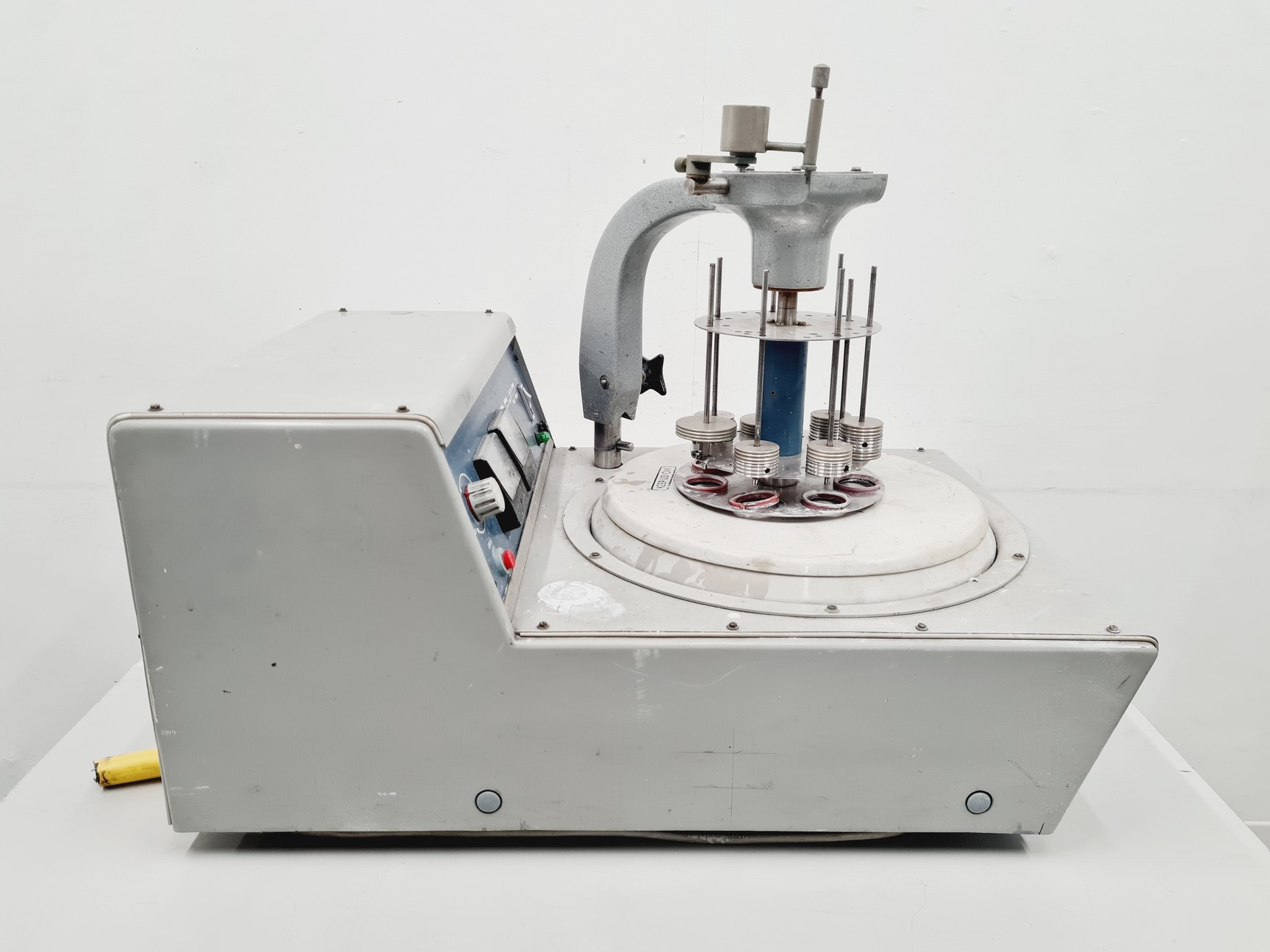 Image of Struers DP-U2 Grinding & Polishing Machine