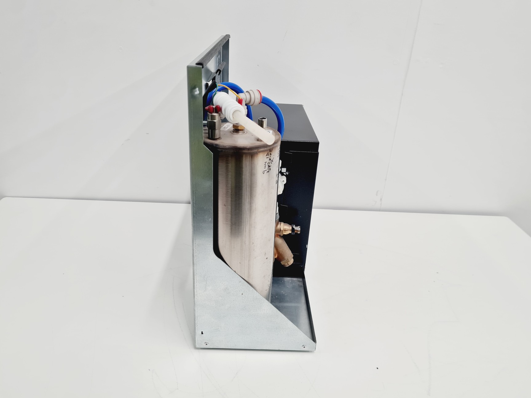 Image of Brandels EXL170 Ambient Carbonator Lab