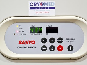 Thumbnail image of Sanyo MCO-20AIC CO2 Incubator Double Stack 