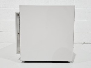 Thumbnail image of Cole-Parmer StableTemp Vacuum Oven - 6257
