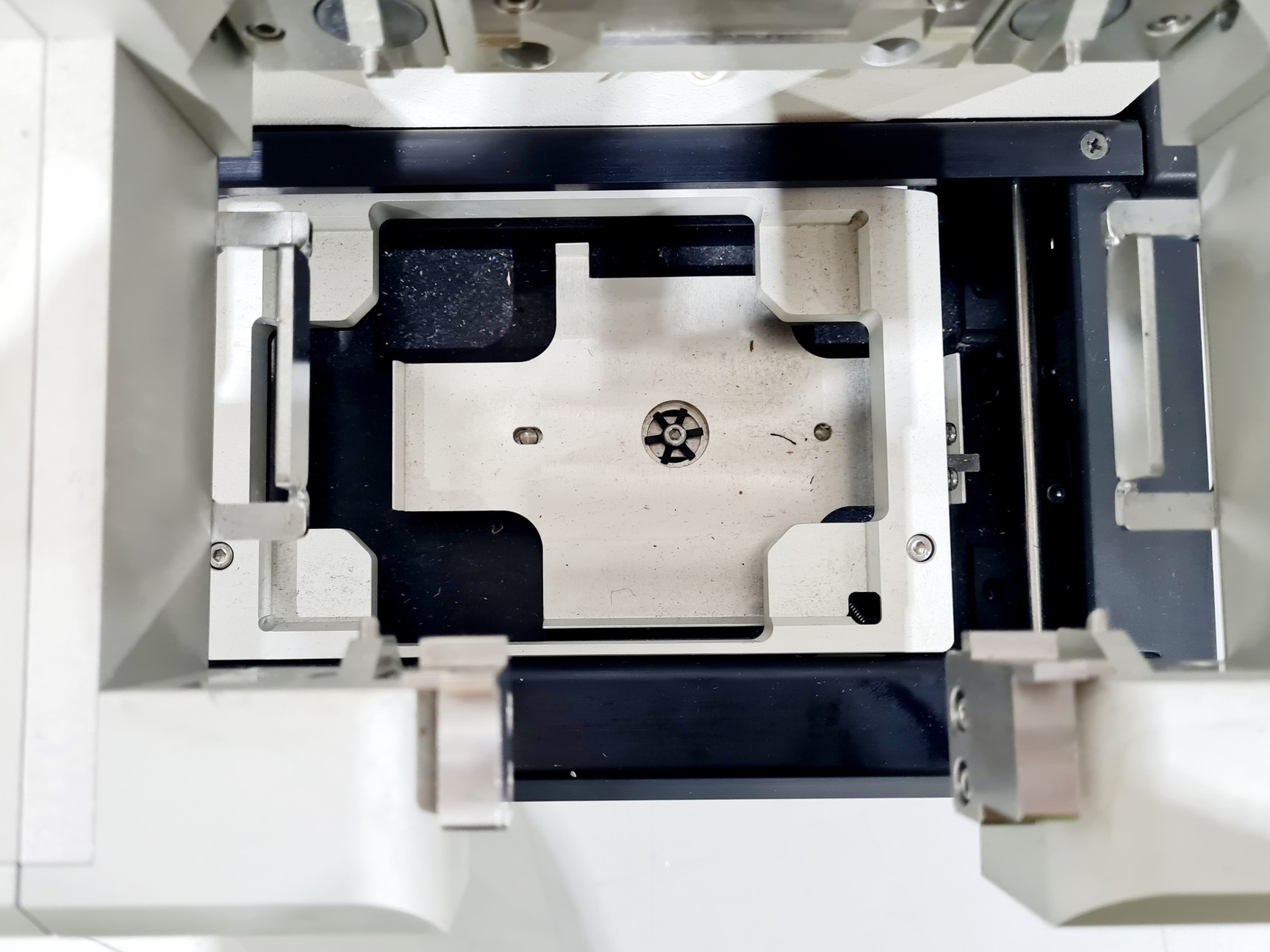 Image of FluidX XRD-Stack Microplate Stacking Accessory