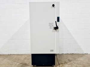 Thumbnail image of New Brunswick Scientific Ultra Low Temperature Freezer - Innova U725