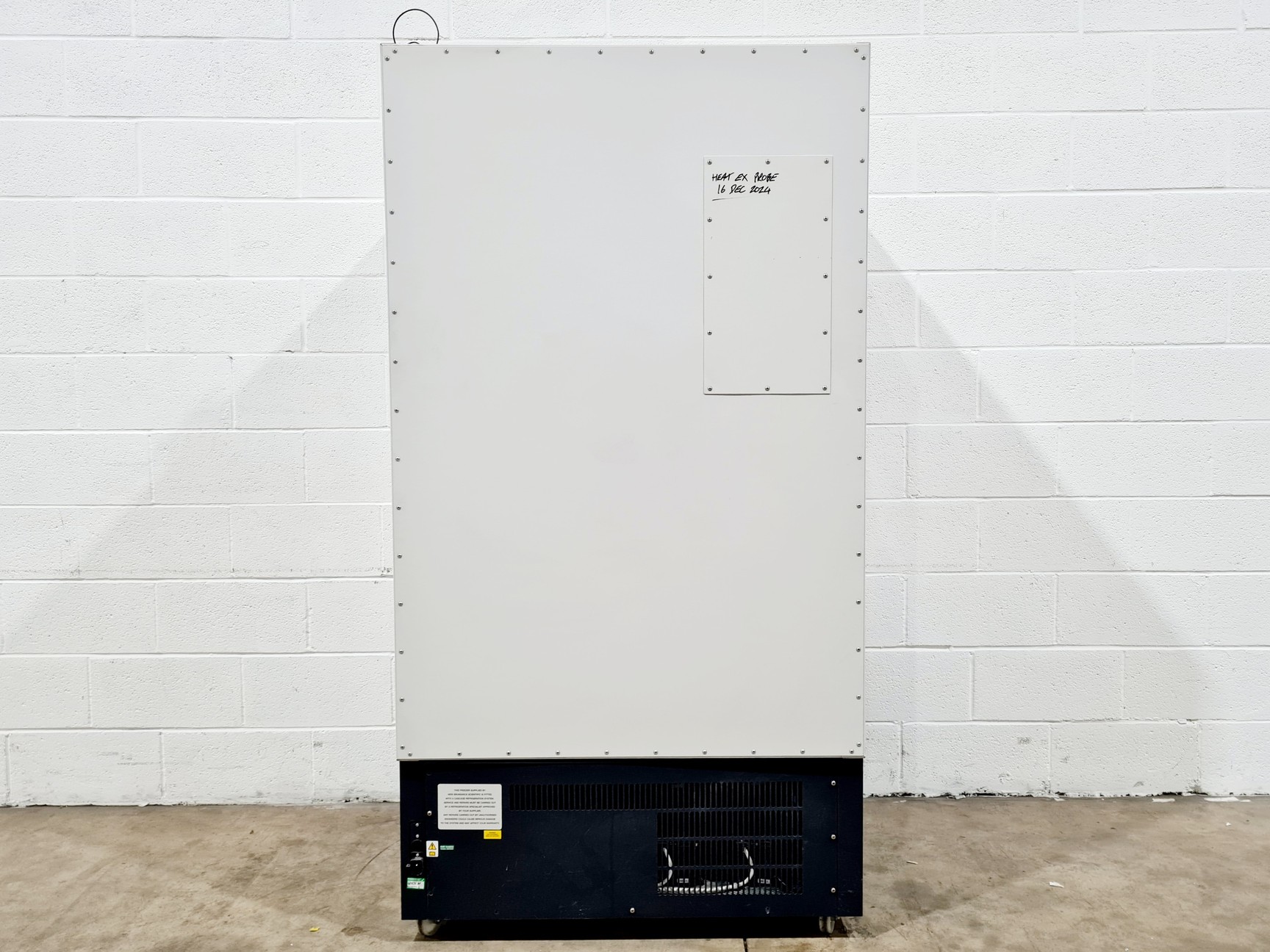 Image of New Brunswick Scientific Ultra Low Temperature Freezer - Innova U725