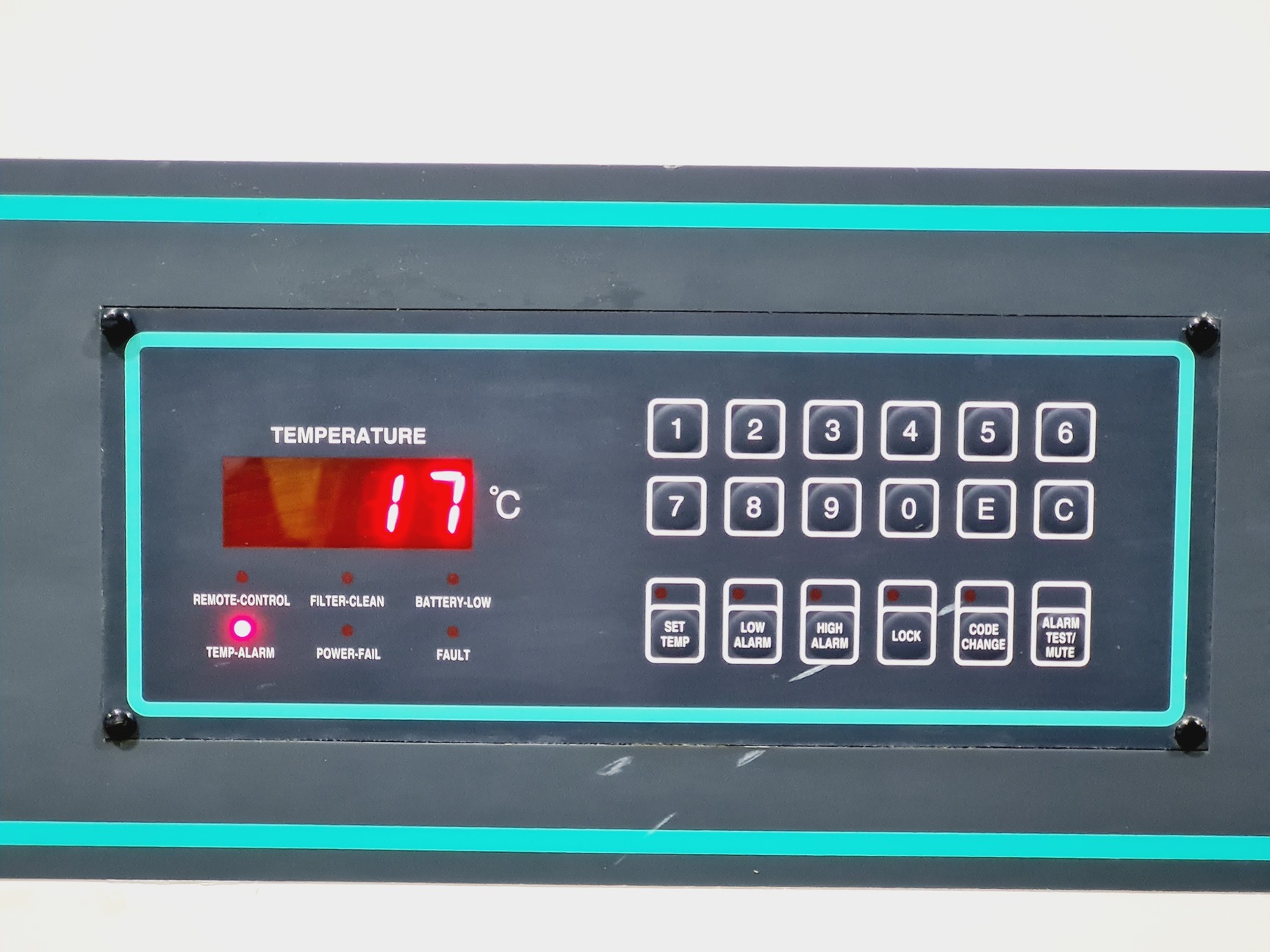 Image of New Brunswick Scientific Ultra Low Temperature Freezer - Innova U725