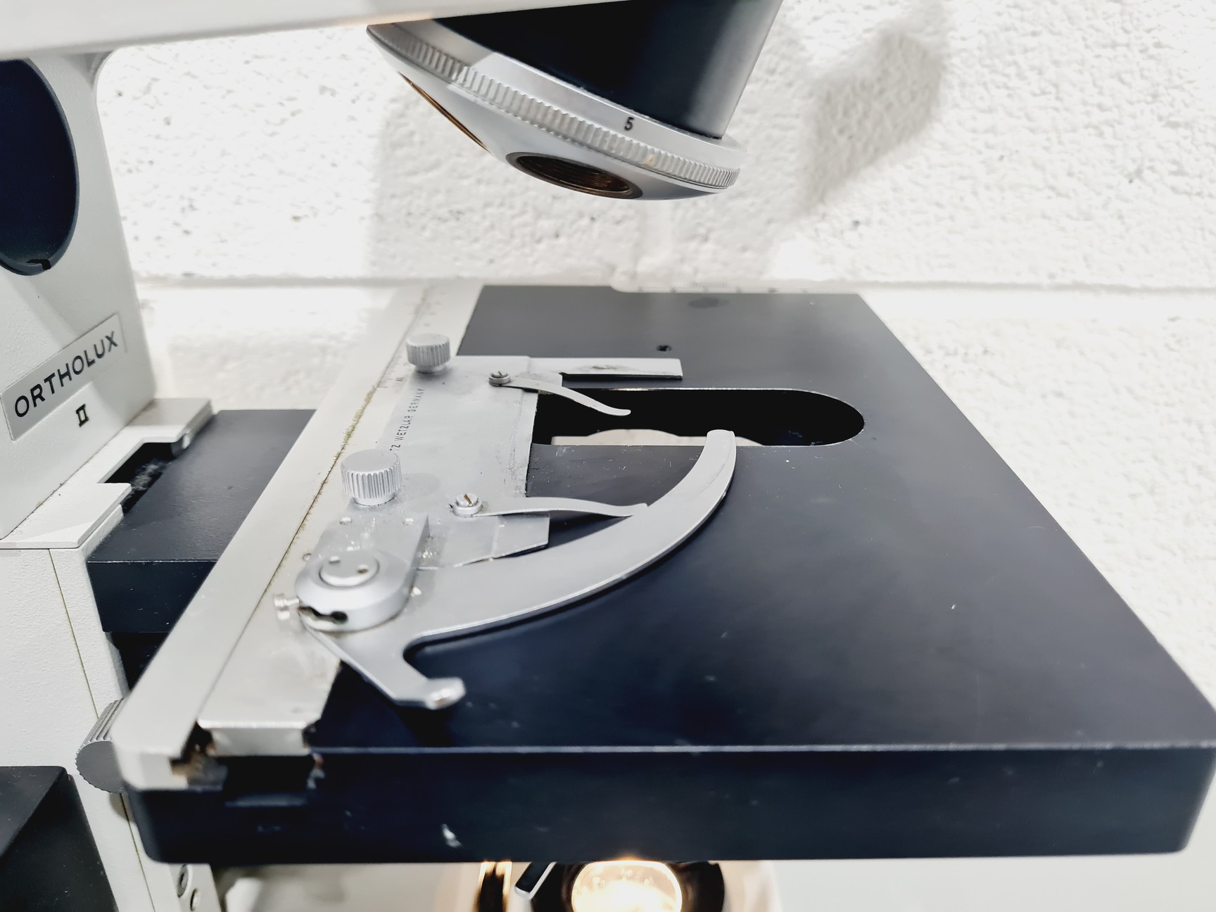 Image of Leitz Wetzlar Ortholux II Microscope with Lightbox Power Supply 