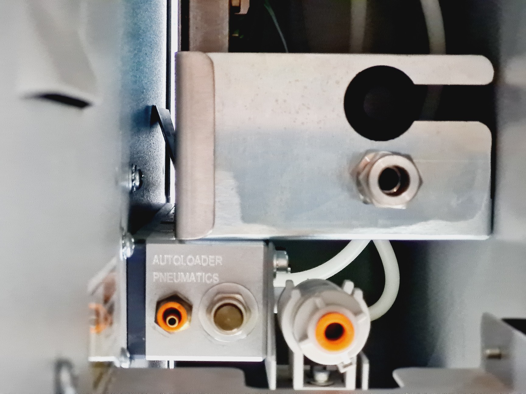 Image of Leco TruMac CN Elemental Determinator System w Model 630-300-300 and 630-300-800