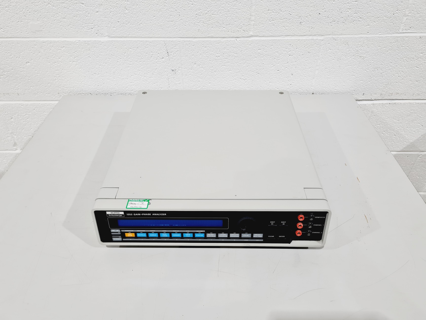 Image of Schlumberger Solartron 1253 Gain-Phase Analyzer