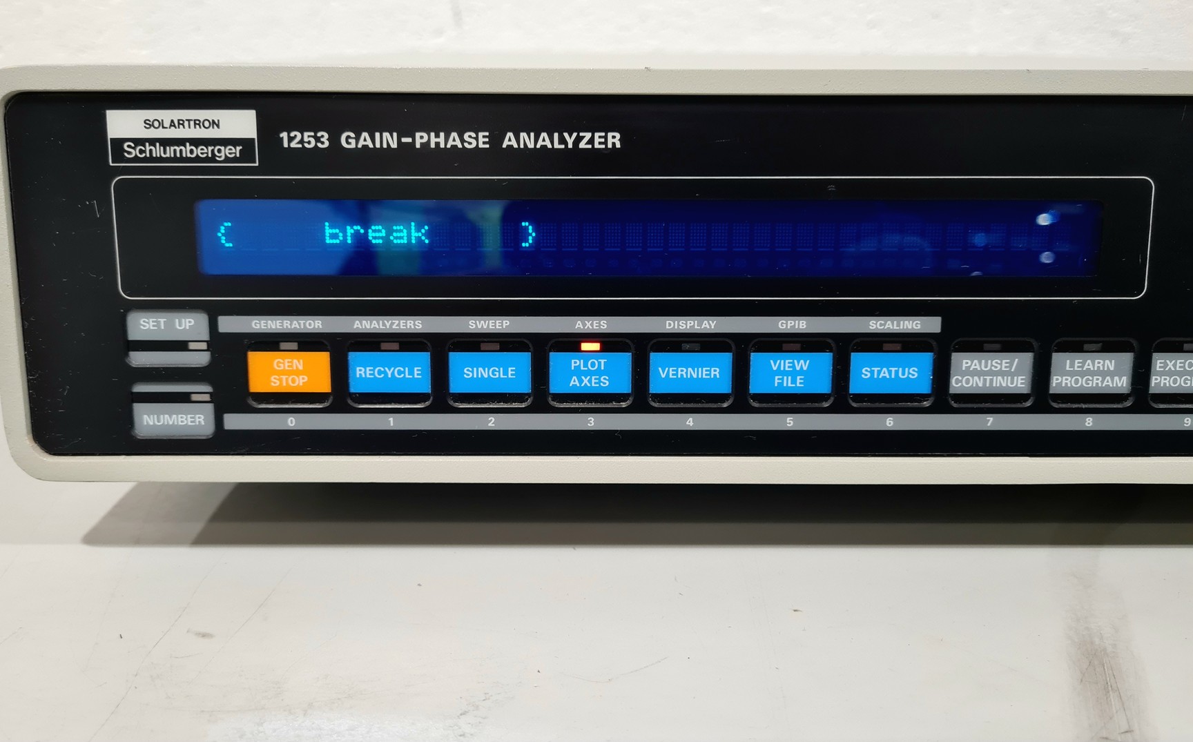 Image of Schlumberger Solartron 1253 Gain-Phase Analyzer