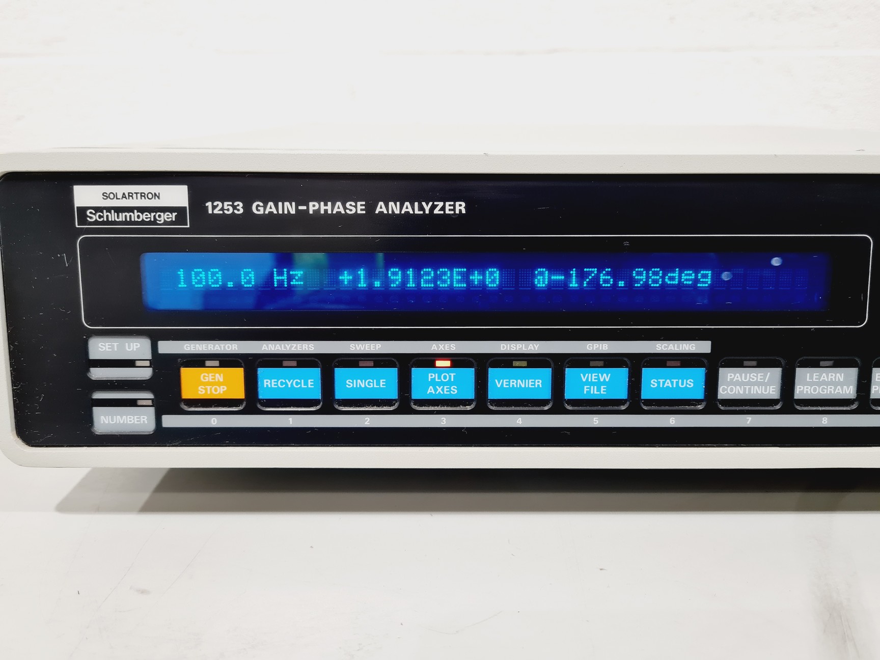 Image of Schlumberger Solartron 1253 Gain-Phase Analyzer