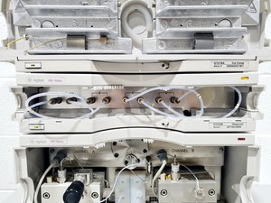 Thumbnail image of Hewlett Packard Series 1100 with ColComp, 2 x Degasser, Bin Pump, QuatPump