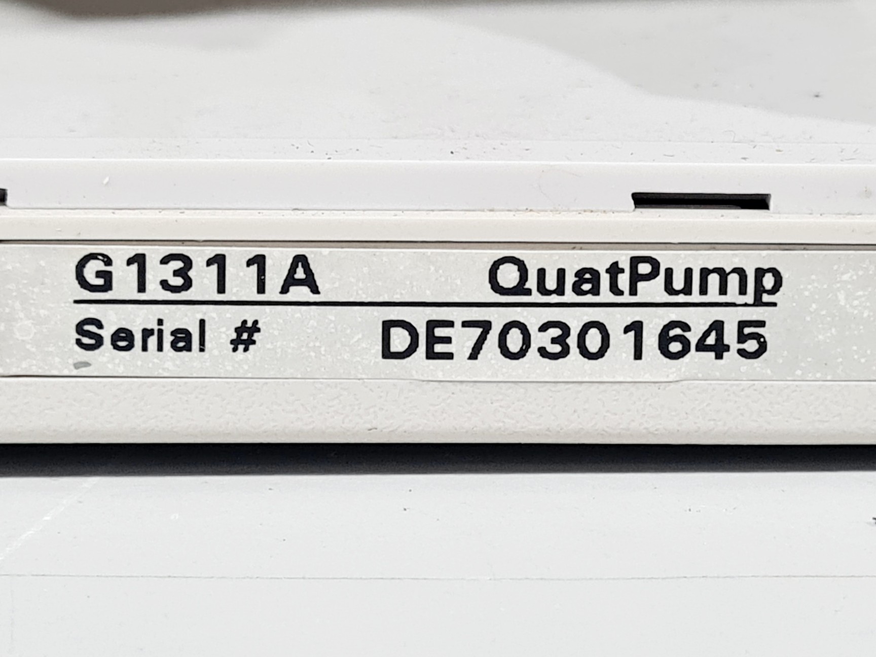 Image of Hewlett Packard Series 1100 with ColComp, 2 x Degasser, Bin Pump, QuatPump