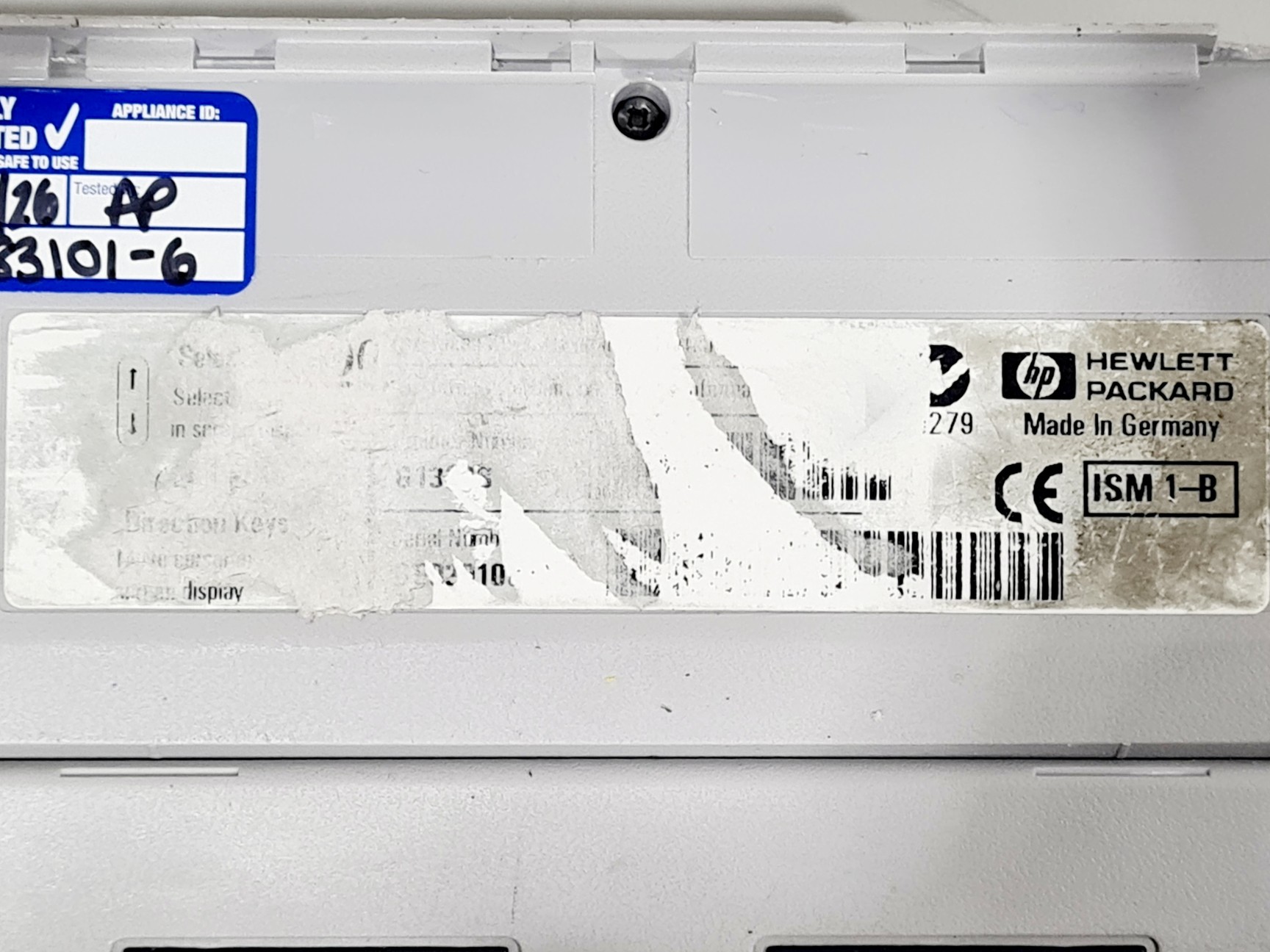 Image of Hewlett Packard Series 1100 with ColComp, 2 x Degasser, Bin Pump, QuatPump
