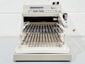 Image of Dionex FC 144 Foxy Jr Fraction Collector Lab