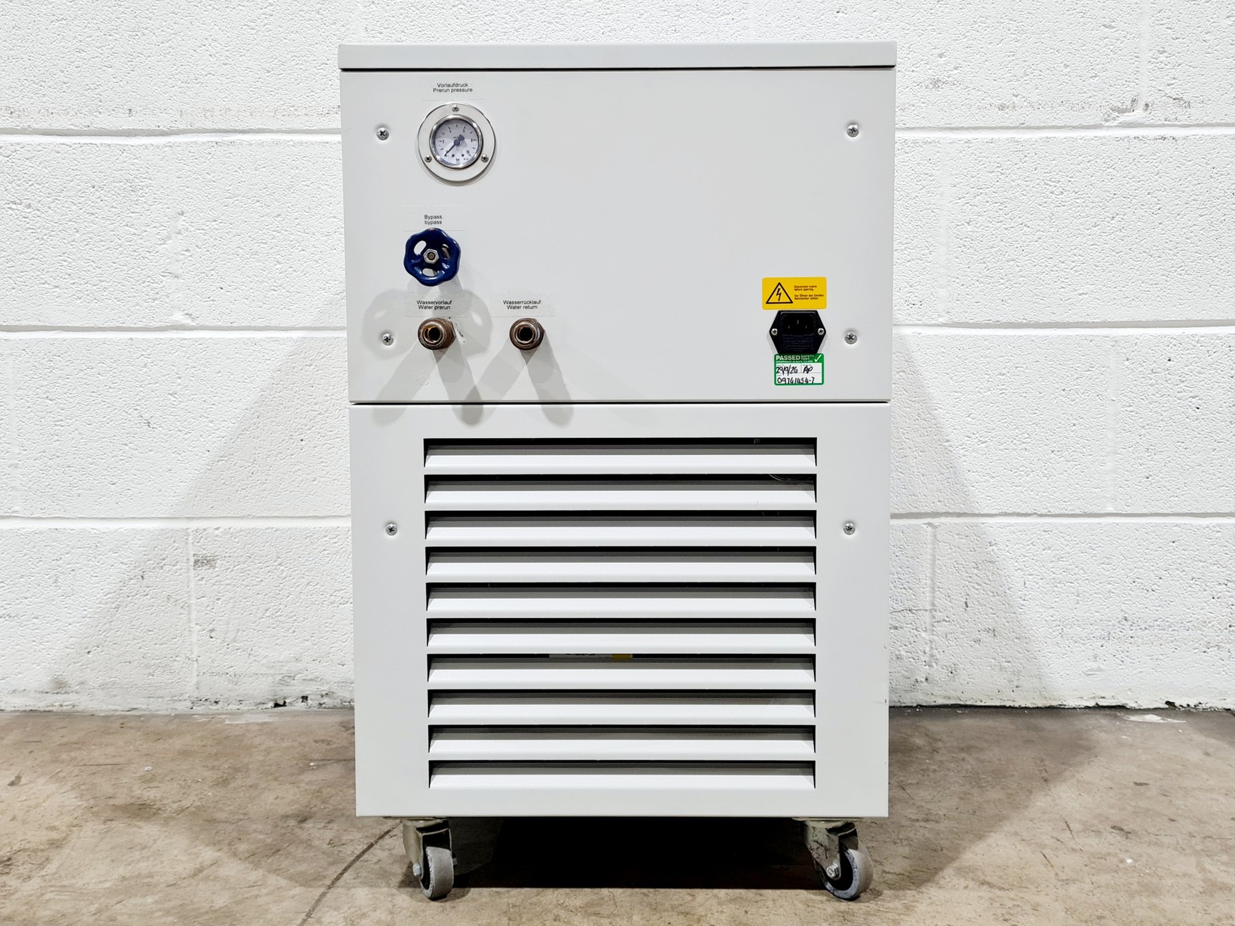 Image of Varian Vista-Pro CCD Simultaneous ICP-OES System w Chiller, Autosampler, and PC
