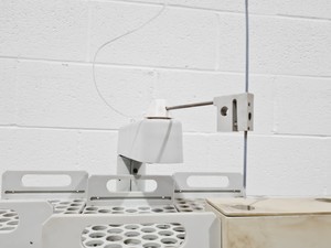 Thumbnail image of Varian Vista-Pro CCD Simultaneous ICP-OES System w Chiller, Autosampler, and PC