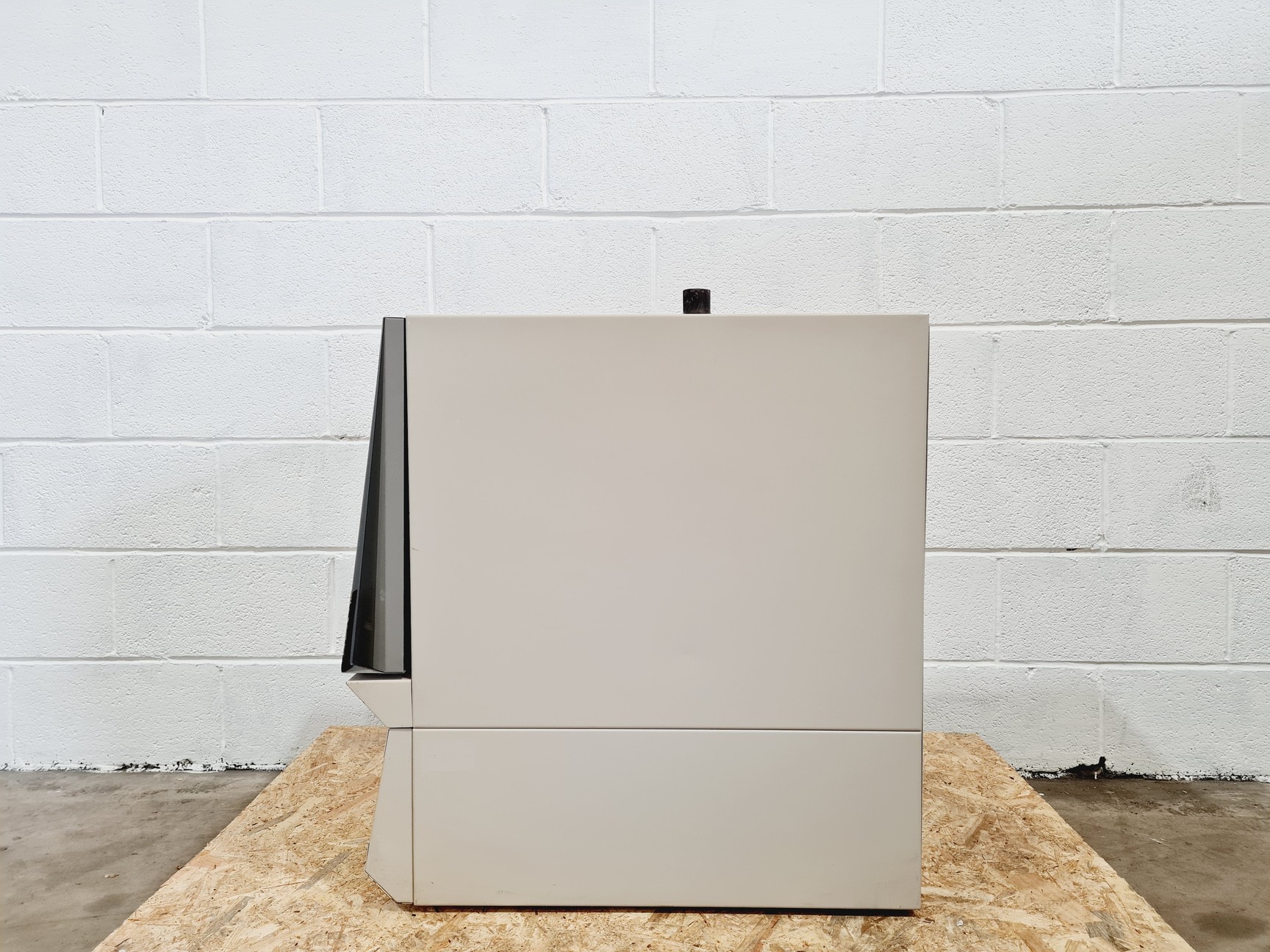 Image of Carbolite AAF1100 Furnace Model: AAF 11/18 Lab