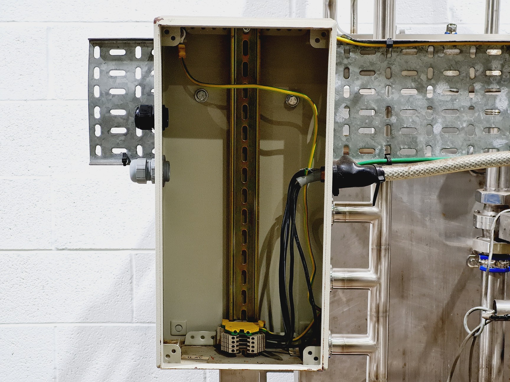 Image of PPML CIP System (Stripped) - Tank Skid, Pump & Heat Exchanger