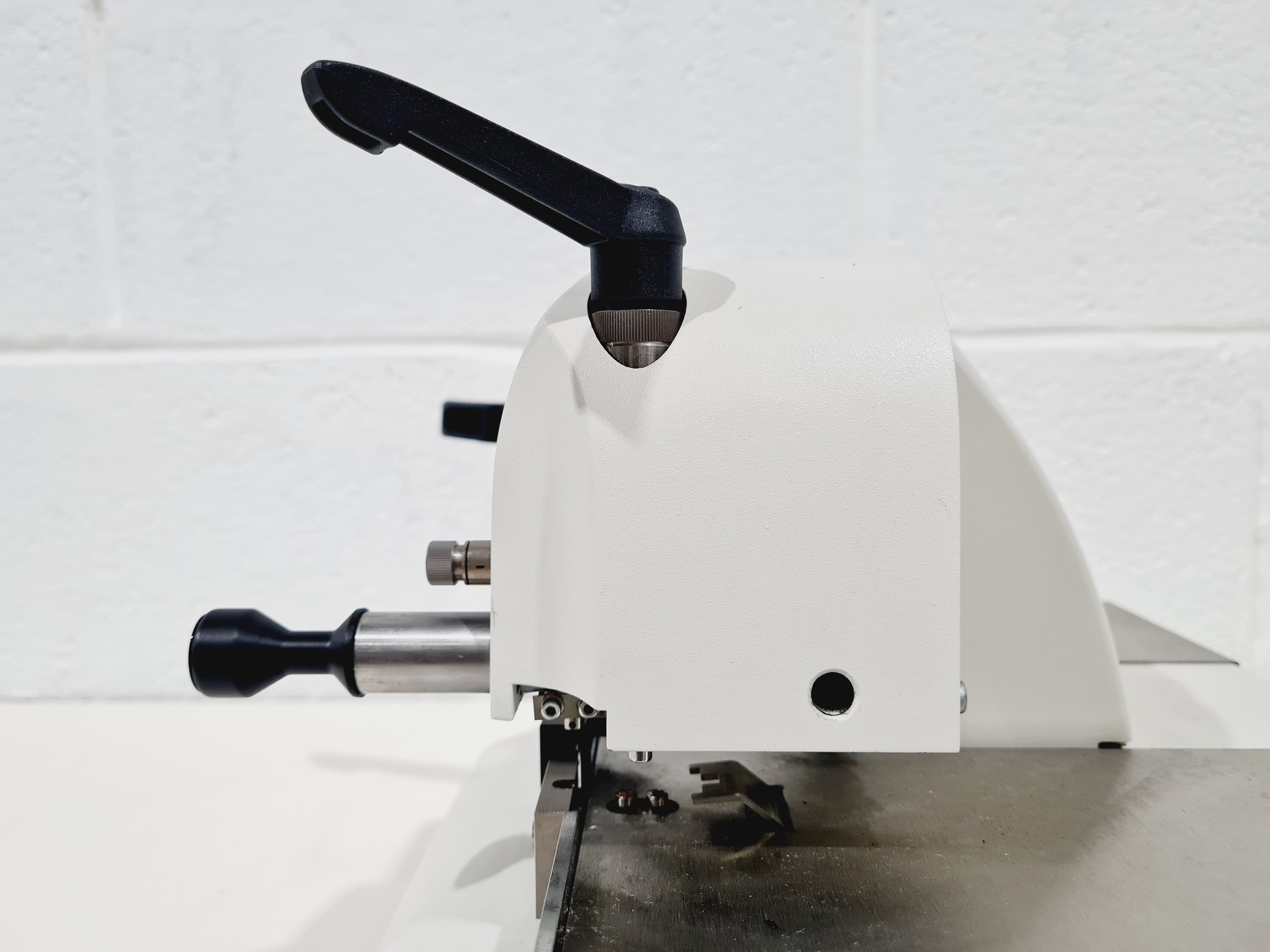 Image of Leica EM KMR2 Glass Knifemaker for Electron & Light Microscopy Applications